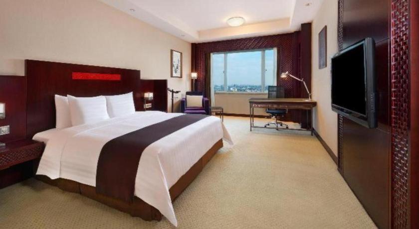 Crowne Plaza Pudong By Ihg Hotel