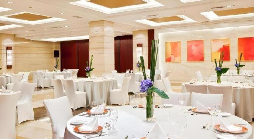 Hotel Crowne Plaza Pudong By Ihg Shanghai