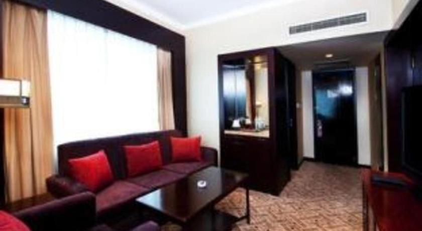 Crowne Plaza Pudong By Ihg 5*